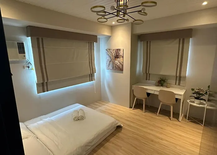 2br In Mandaluyong With Sunrise View, 65 Inch Oled Tv And Disneyplus